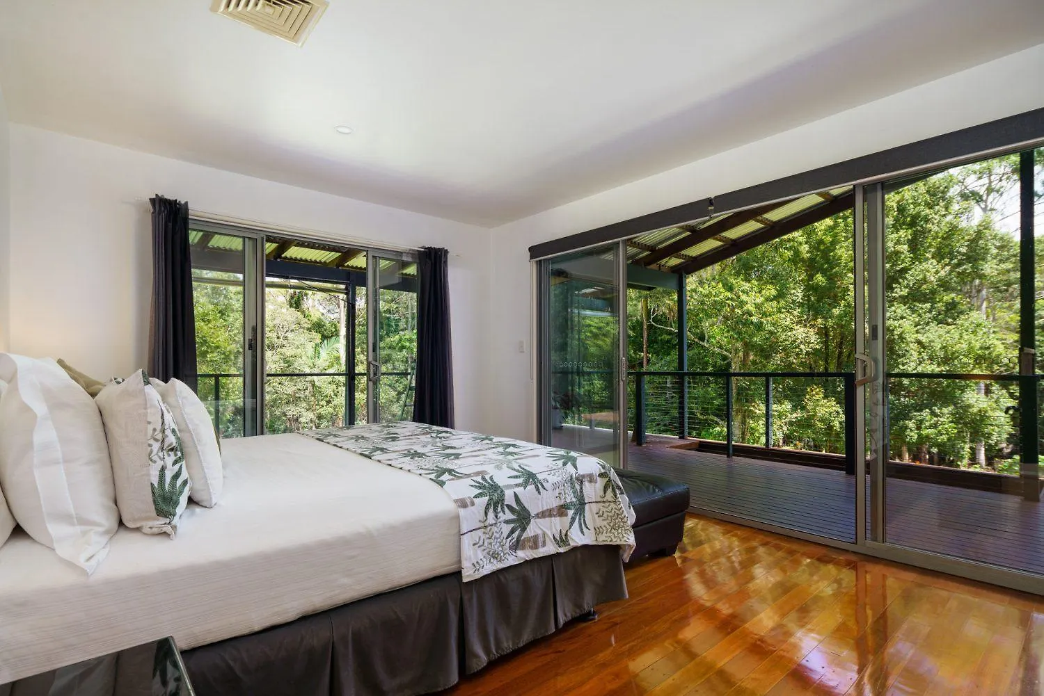Lodge Stay @ Lp Montville