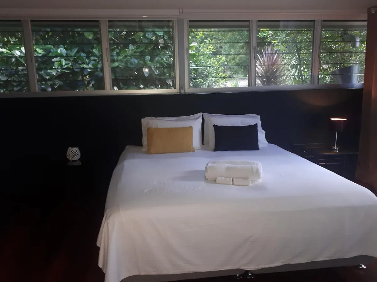 Stay @ Lp Montville 0*,
